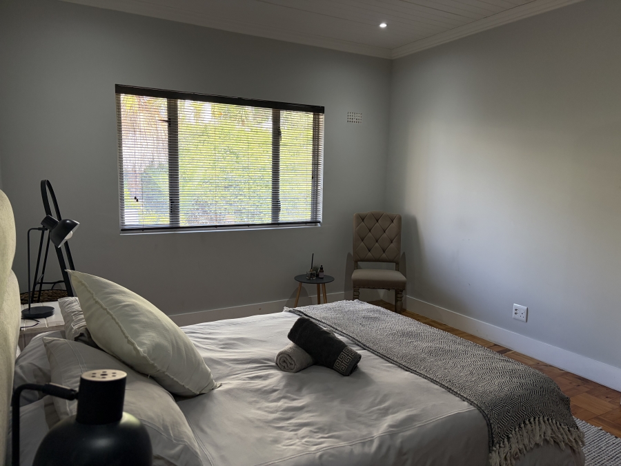 To Let 2 Bedroom Property for Rent in Sea Point Western Cape